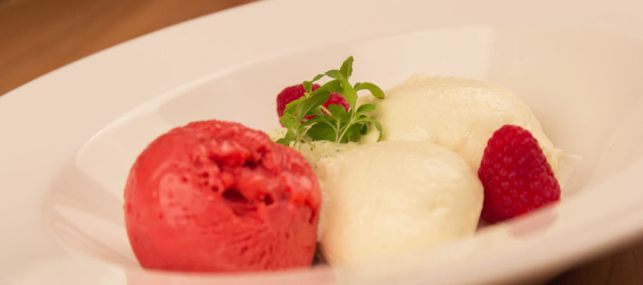 Stadscafé Oscar dessert witte chocolade mousse